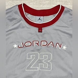 Vintage Y2K Jordan Brand Basketball Jersey Sleeveless Men’s Size Large Gray/Red